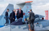 [ẢNH] ‘Choáng váng’ giá tiêm kích Su-57E Nga: Cao gấp hơn 3 lần F-35A Mỹ