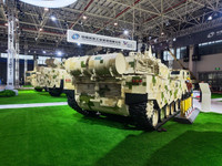 Trung Quốc ra mắt xe tăng không người lái VT-5U 'độc nhất vô nhị'