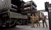 Xung đột Ukraine đẩy Mỹ vào 'vòng luẩn quẩn' tái vũ trang