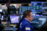 Trung Quốc ra đòn mạnh mẽ vào trái phiếu kho bạc Mỹ