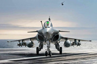 Ấn Độ ‘giật mình’ nhận ra tiêm kích Rafale-M không tương thích với tàu sân bay