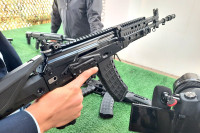Kalashnikov gửi súng trường tấn công AK-12K cho Quân đội Nga trước thời hạn