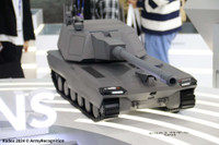 Hanwha Aerospace giới thiệu loạt hệ thống pháo binh không người lái