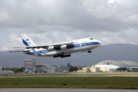 [ẢNH] Chuyến bay kỷ lục qua hai cực trái đất của An-124 Ruslan