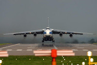 [ẢNH] Chuyến bay kỷ lục qua hai cực trái đất của An-124 Ruslan