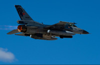 [ẢNH] 12 tiêm kích F-16 Thổ Nhĩ Kỳ bắt đầu ‘săn lùng’ 4 chiếc MiG-29 Nga tại Libya