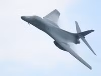 [ẢNH] Mỹ gây sốc khi loại biên cùng lúc 17 oanh tạc cơ siêu thanh B-1B Lancer