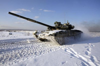 [ẢNH] Cựu chỉ huy ly khai nói về hai kịch bản với Ukraine nếu Nga can thiệp vào Donbass