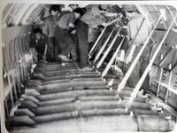 [ẢNH] Việt Nam hoán cải vận tải cơ An-26 thành máy bay ném bom cực mạnh