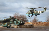 [ẢNH] Cựu chỉ huy ly khai nói về hai kịch bản với Ukraine nếu Nga can thiệp vào Donbass