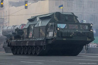 [ẢNH] Cựu chỉ huy ly khai nói về hai kịch bản với Ukraine nếu Nga can thiệp vào Donbass