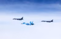 [ẢNH] Nga tuyên bố bắn hạ mọi máy bay NATO tiến vào Crimea mà không cảnh báo