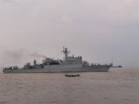 [ẢNH] Báo Nga bình luận việc Việt Nam tháo tên lửa Uran-E khỏi tàu hộ vệ Pohang