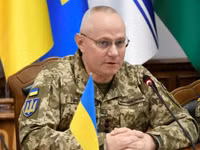 [ẢNH] Quân đội Ukraine tuyên bố sẵn sàng cho tình huống chiến tranh trước Nga