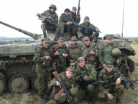 [ẢNH] Ly khai miền Đông phải cầm cự tối thiểu 14 giờ trong lúc chờ quân Nga giải cứu