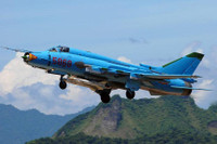 [ẢNH] Báo Nga ngạc nhiên khi ''lão tướng'' Su-22 được trang bị 