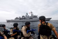 [ẢNH] Hải quân Thổ Nhĩ Kỳ tuyên bố trợ giúp Ukraine nếu xung đột với Nga trên Biển Đen