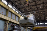 [ẢNH] Nga nỗ lực đuổi kịp... Trung Quốc trong lĩnh vực chế tạo trọng pháo hải quân