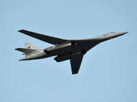 Oanh tạc cơ Tu-160 Nga hoàn toàn vô dụng khi đối đầu với Mỹ?