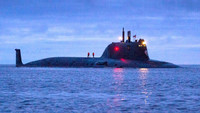 Tàu ngầm Nga âm thầm áp sát bờ biển khiến Hải quân Mỹ bối rối