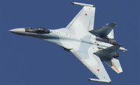 Mỹ dùng phương pháp cây gậy và củ cà rốt để chống lại tiêm kích Su-35 Nga