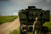 Mỹ bất ngờ ngắt dữ liệu tình báo, hệ thống tên lửa HIMARS Ukraine trở nên vô dụng?