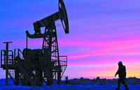 Một sai lầm quan trọng khiến phương Tây không thể từ bỏ dầu của Nga trong tương lai gần