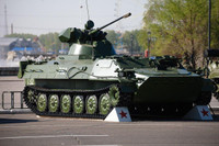 Súng cối Nona-S lắp trên thiết giáp MT-LB- Vũ khí 'lai' độc đáo của Nga quay lại chiến trường