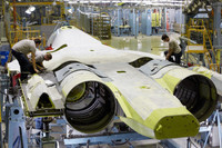 Tiêm kích tàng hình Su-57 liệu có được cứu khỏi nguy cơ 'chết chìm'?