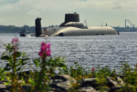 Tàu ngầm hạt nhân siêu lớn Dmitry Donskoy bất ngờ ra khơi khi có tin đã bị loại biên