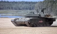 [ẢNH] T-90M từ vị trí dự bị bỗng vụt sáng trong lục quân Nga