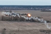 Cường kích Su-25 Nga sống sót sau khi bị tên lửa Stinger Ukraine bắn nát đuôi