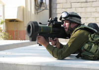 Đức bất ngờ cung cấp cho Ukraine súng phóng lựu đa năng MATADOR cực mạnh