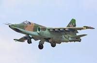 Cường kích Su-25 Nga sống sót sau khi bị tên lửa Stinger Ukraine bắn nát đuôi