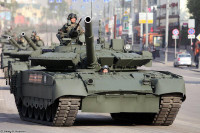 Ukraine tung ngay xe tăng T-80BVM chiến lợi phẩm vào chiến trường