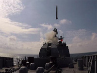 Chiến hạm Nga bắn hỏng tàu hải quân Ukraine bằng... tên lửa phòng không