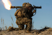 Kinh ngạc trước danh sách đủ các thể loại vũ khí Mỹ ồ ạt chuyển tới Ukraine