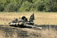 Thiệt hại nặng tại Ukraine khiến Nga tiếc nuối vì lỡ tặng hết xe tăng 'Đại bàng trắng'