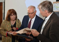 Nỗ lực làm suy yếu Nga sẽ là sai lầm tai hại của Mỹ?