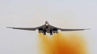 Oanh tạc cơ Tu-160 Nga hoàn toàn vô dụng khi đối đầu với Mỹ?