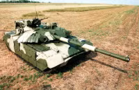 Ukraine tung xe tăng T-84U Oplot ra chiến trường quyết đấu T-90M Nga