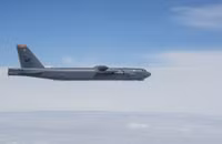 [ẢNH] Nga giật mình khi Ukraine mở toang bầu trời cho B-52 Mỹ vào hoạt động