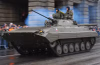 [ẢNH] BMP-2 của Nga bắn nhầm tên lửa vào T-90A gây thiệt hại nghiêm trọng