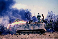 [ẢNH] Báo Nga ngạc nhiên trước thiết giáp phun lửa chiến lợi phẩm của Việt Nam