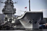 [ẢNH] FSB bất ngờ khám xét nhà máy sửa chữa tàu sân bay Đô đốc Kuznetsov