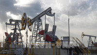 UEA tăng sản lượng dầu khiến tổ chức OPEC+ đối diện khủng hoảng?