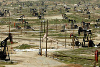 Nguy cơ dầu mỏ tăng giá ‘phi mã’ do cuộc xung đột Israel - Hamas