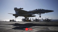 Kỷ nguyên tiêm kích hạm F/A-18 Hornet lừng danh chuẩn bị khép lại?