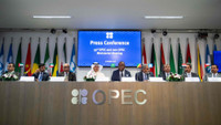 UEA tăng sản lượng dầu khiến tổ chức OPEC+ đối diện khủng hoảng?