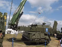 Nga điều hàng chục 'sát thủ Bayraktar TB2' áp sát Donbass